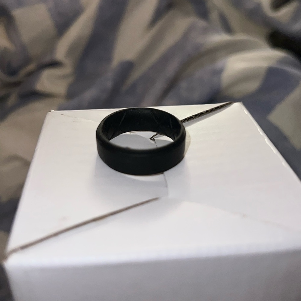 Silicone ring